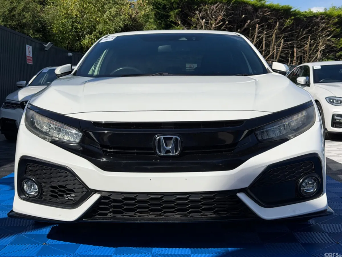 Honda Civic Saloon, Petrol, 2019, White