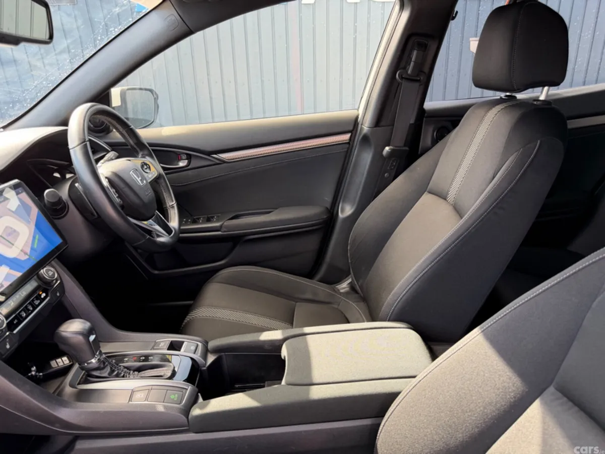 Honda Civic Saloon, Petrol, 2019, White