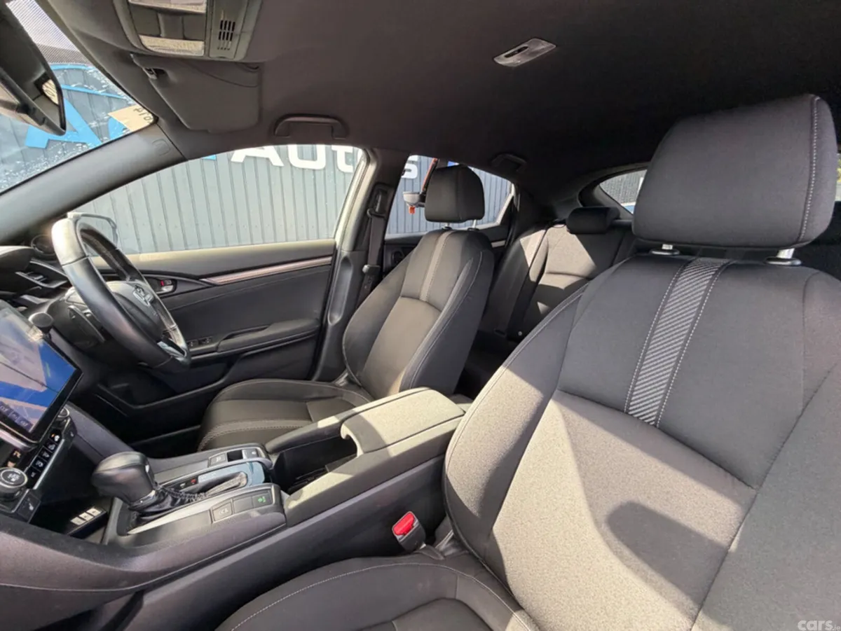 Honda Civic Saloon, Petrol, 2019, White