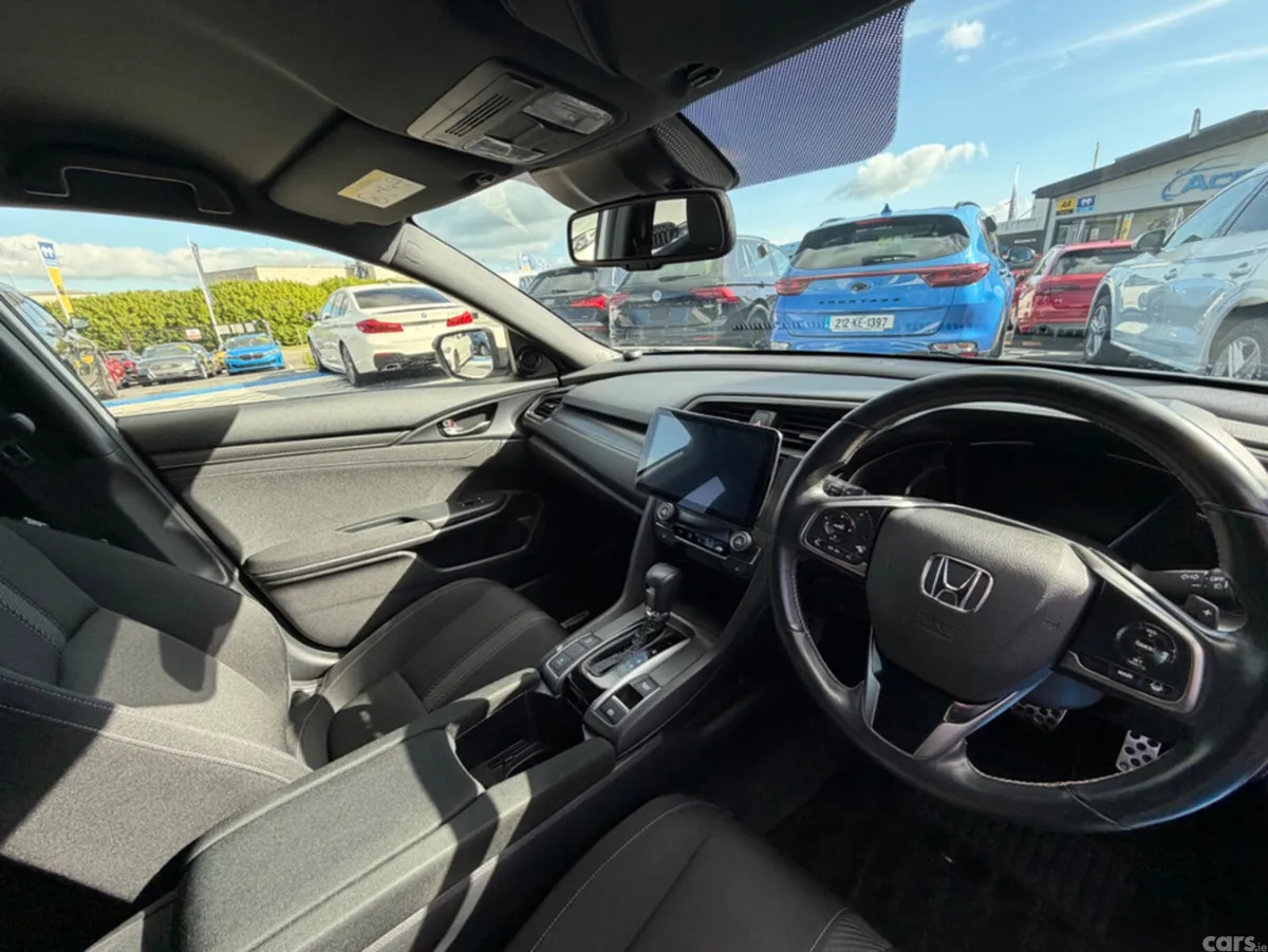Honda Civic Saloon, Petrol, 2019, White