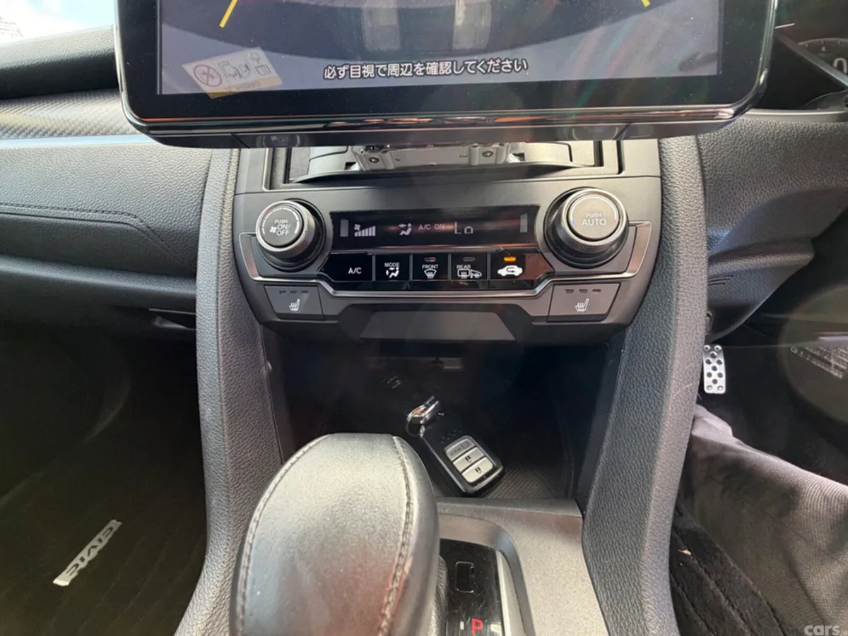 Honda Civic Saloon, Petrol, 2019, White