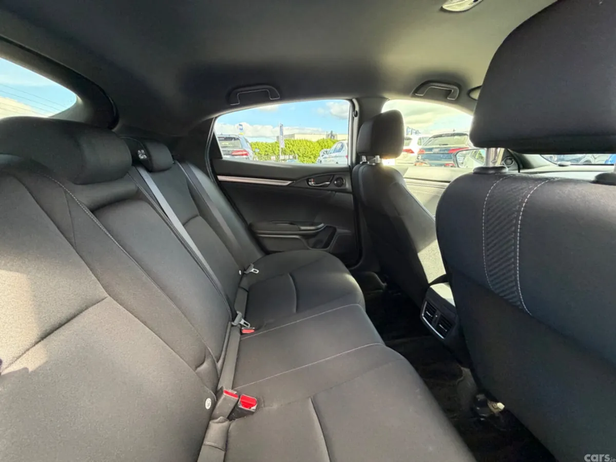 Honda Civic Saloon, Petrol, 2019, White