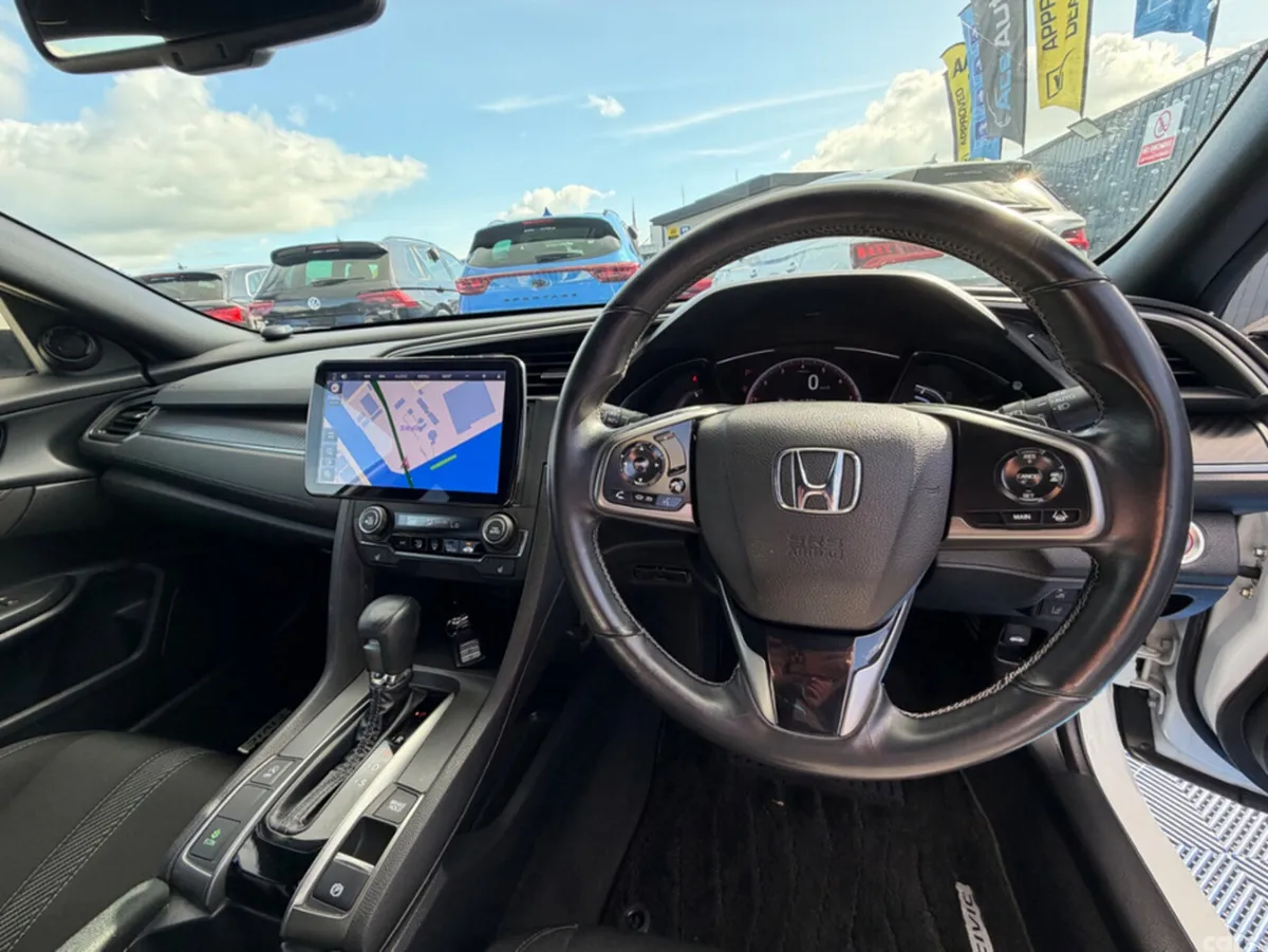 Honda Civic Saloon, Petrol, 2019, White