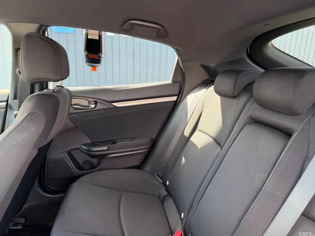Honda Civic Saloon, Petrol, 2019, White