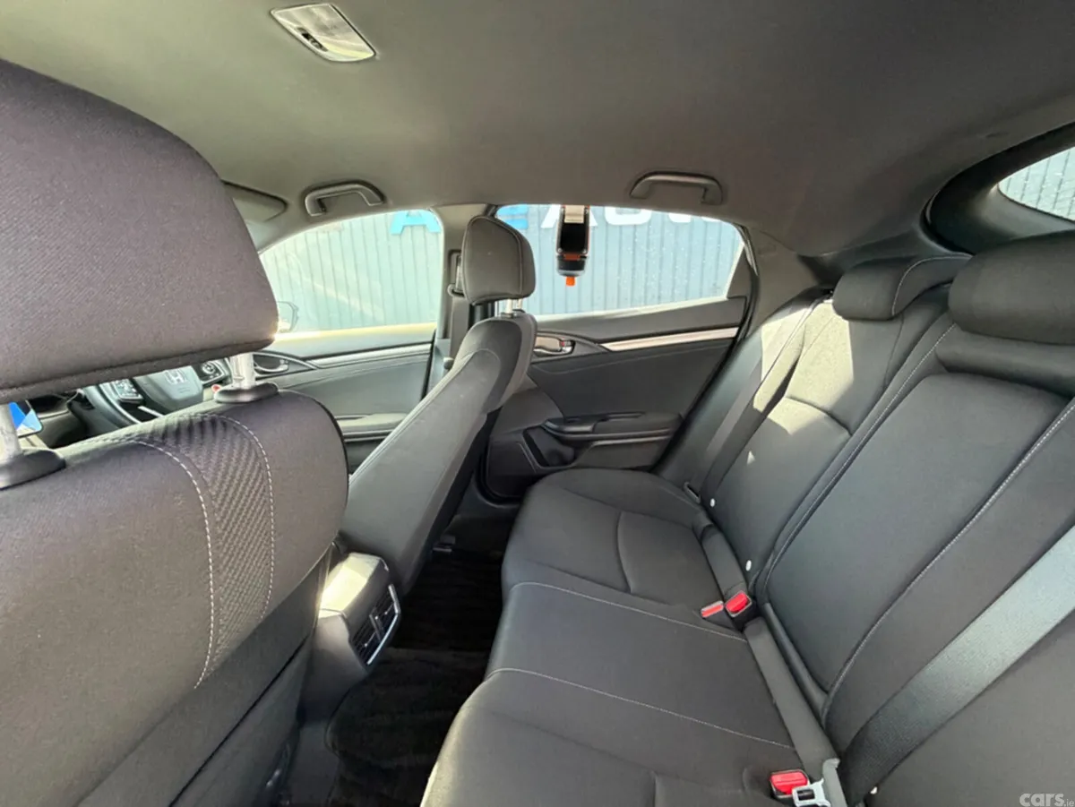 Honda Civic Saloon, Petrol, 2019, White
