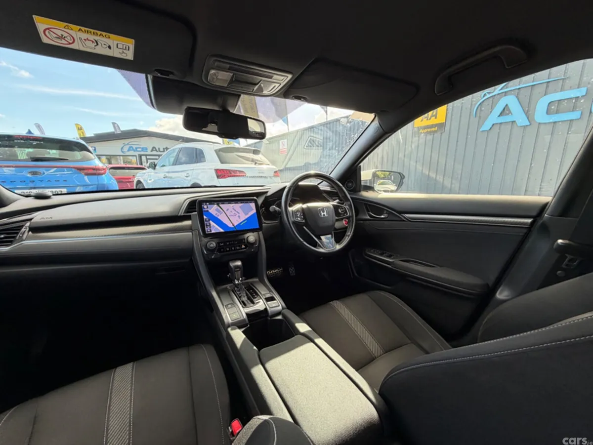 Honda Civic Saloon, Petrol, 2019, White