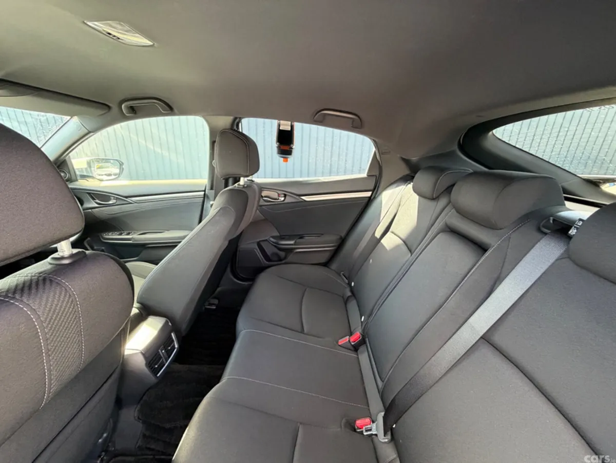Honda Civic Saloon, Petrol, 2019, White
