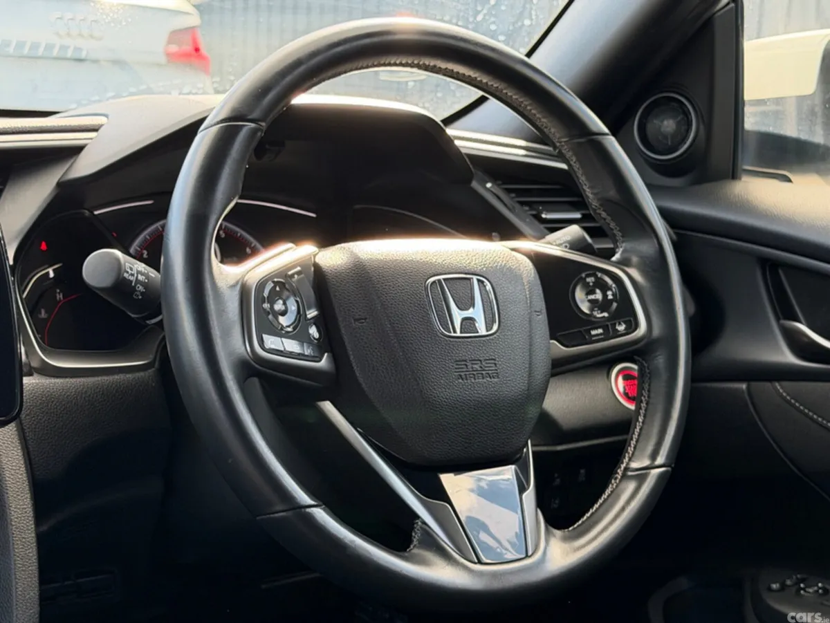Honda Civic Saloon, Petrol, 2019, White