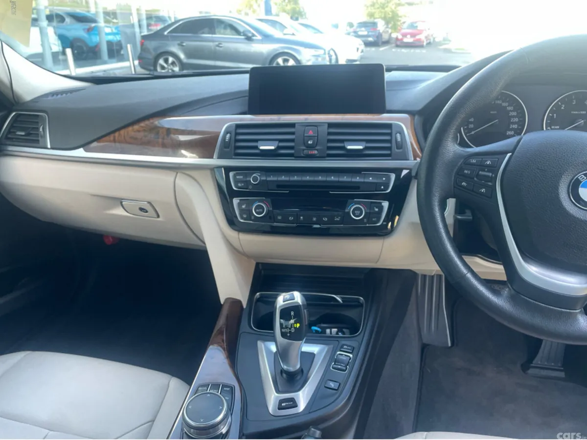 BMW 3-Series Saloon, Petrol Plug-in Hybrid, 2018, Black