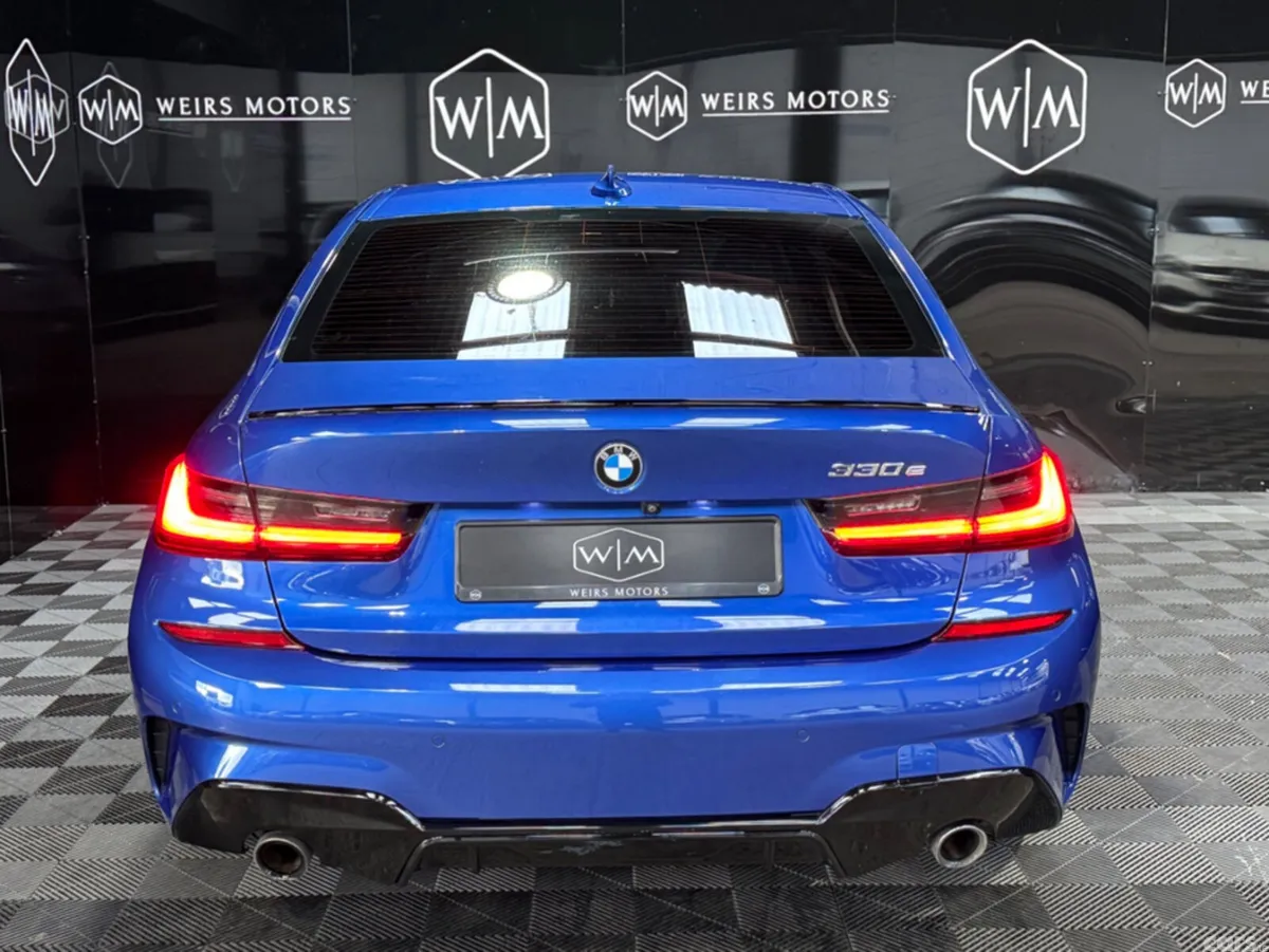BMW 3-Series Saloon, Petrol Plug-in Hybrid, 2019, Blue