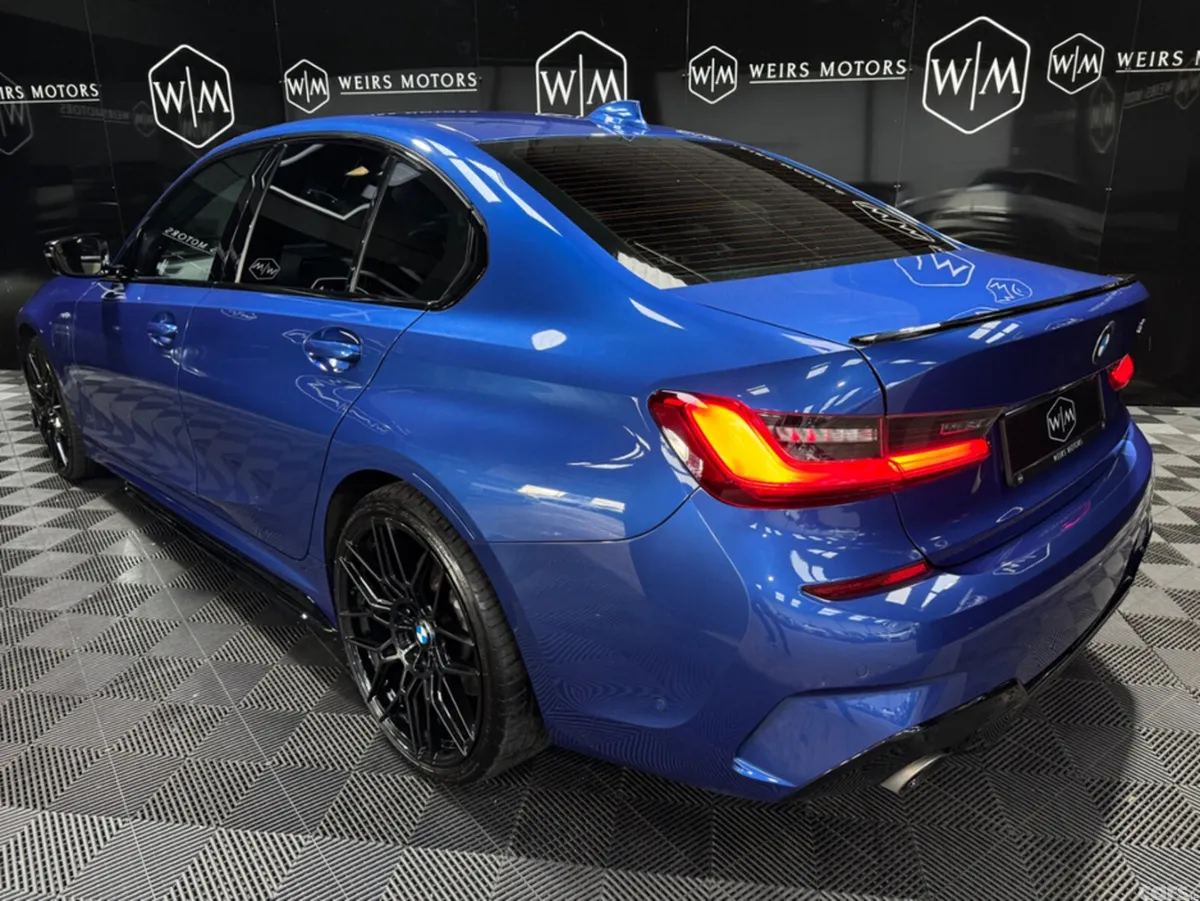 BMW 3-Series Saloon, Petrol Plug-in Hybrid, 2019, Blue