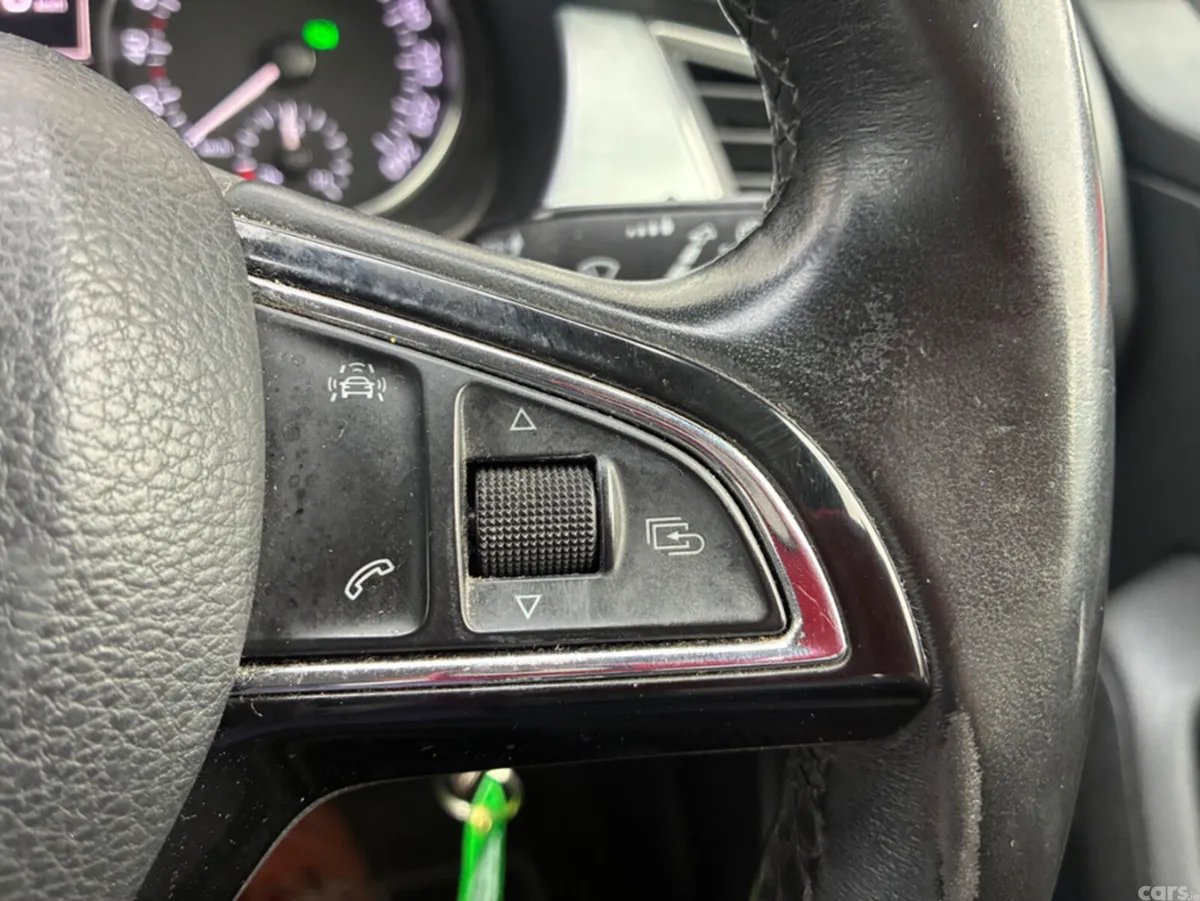 Skoda Fabia Hatchback, Petrol, 2015, Blue