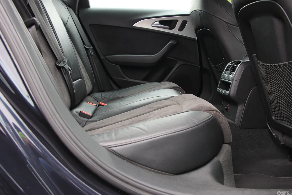 Audi A6 Saloon, Diesel, 2017, Blue