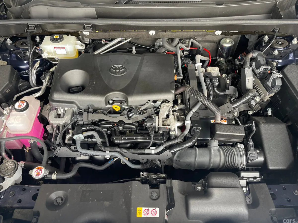 Toyota RAV4 SUV, Petrol Hybrid, 2021, Blue