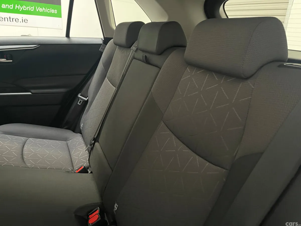 Toyota RAV4 SUV, Petrol Hybrid, 2021, Blue