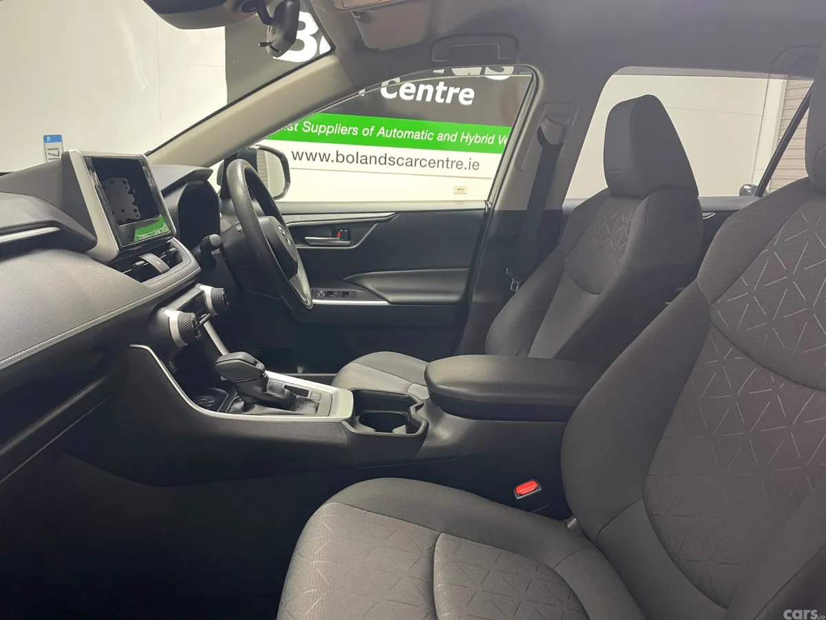 Toyota RAV4 SUV, Petrol Hybrid, 2021, Blue