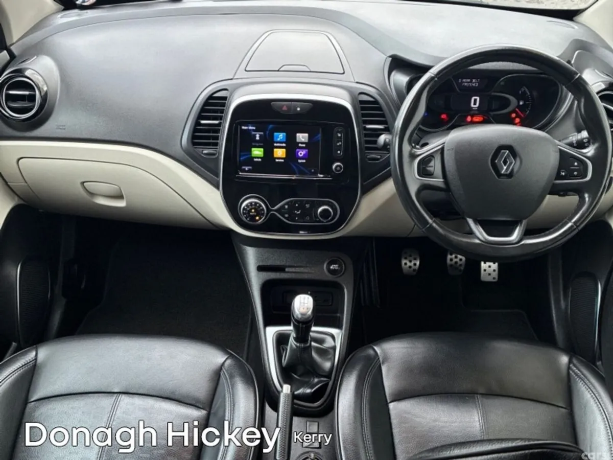 Renault Captur SUV, Petrol, 2019, Grey