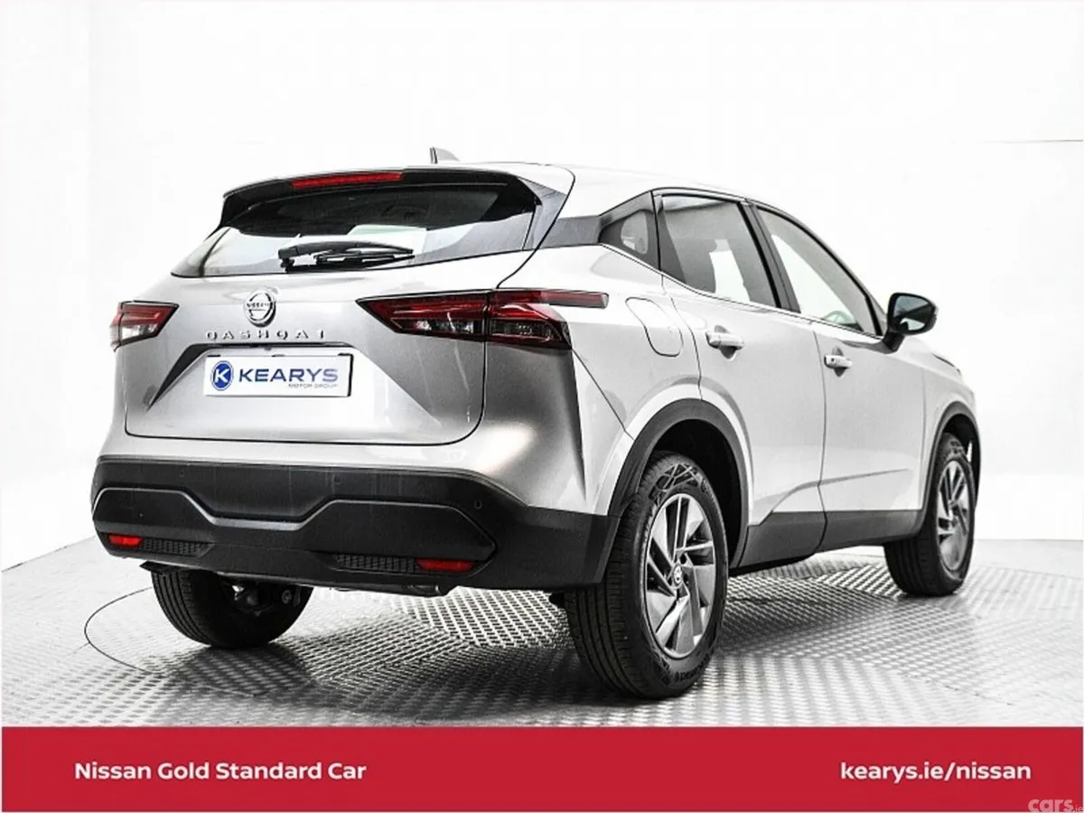 Nissan Qashqai SUV, Petrol, 2024, Silver