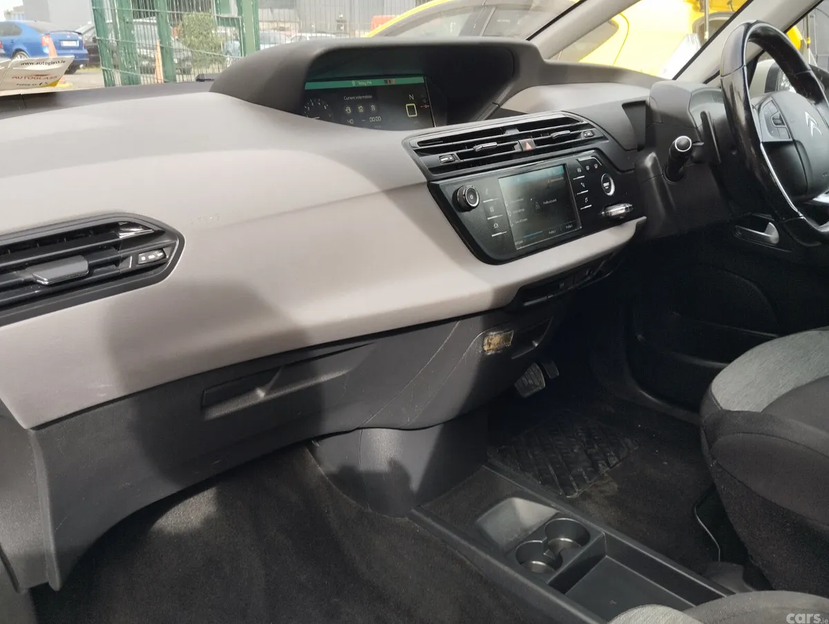 Citroen C4 Hatchback, Diesel, 2017, Brown