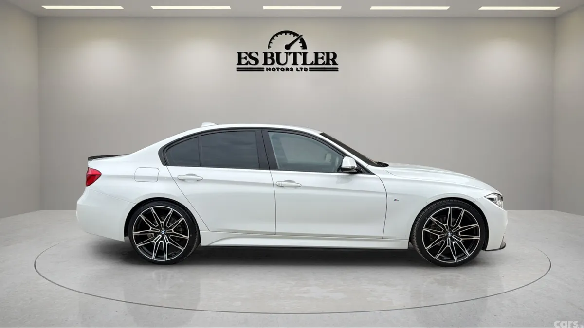 BMW 3-Series Saloon, Diesel, 2017, White