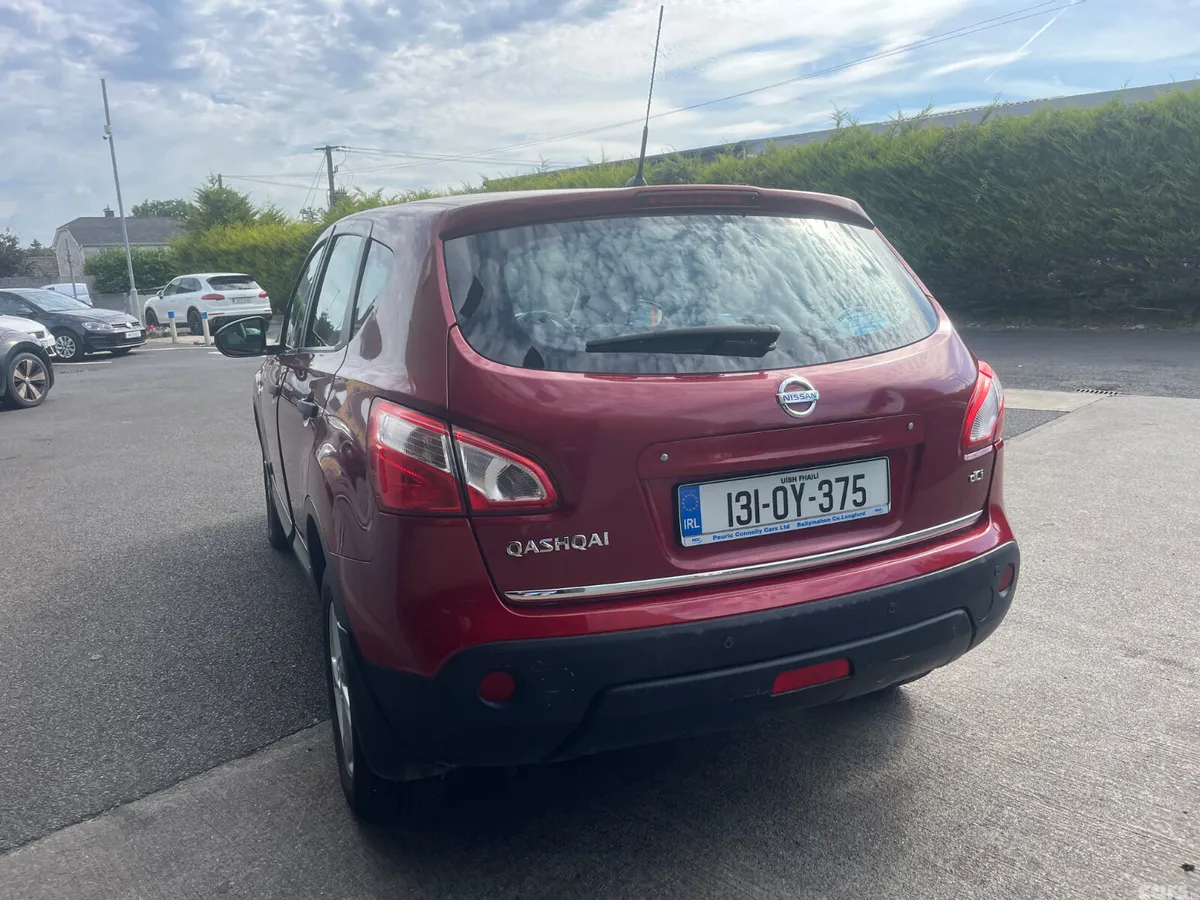 Nissan Qashqai MPV, Diesel, 2013, Red