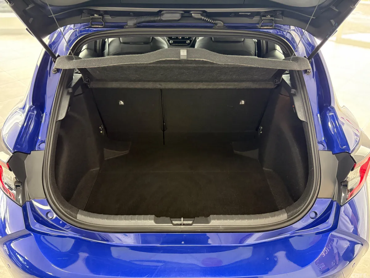Toyota Corolla Hatchback, Petrol Hybrid, 2023, Blue