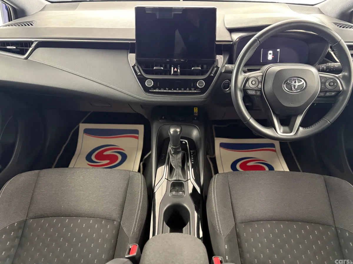 Toyota Corolla Hatchback, Petrol Hybrid, 2023, Blue