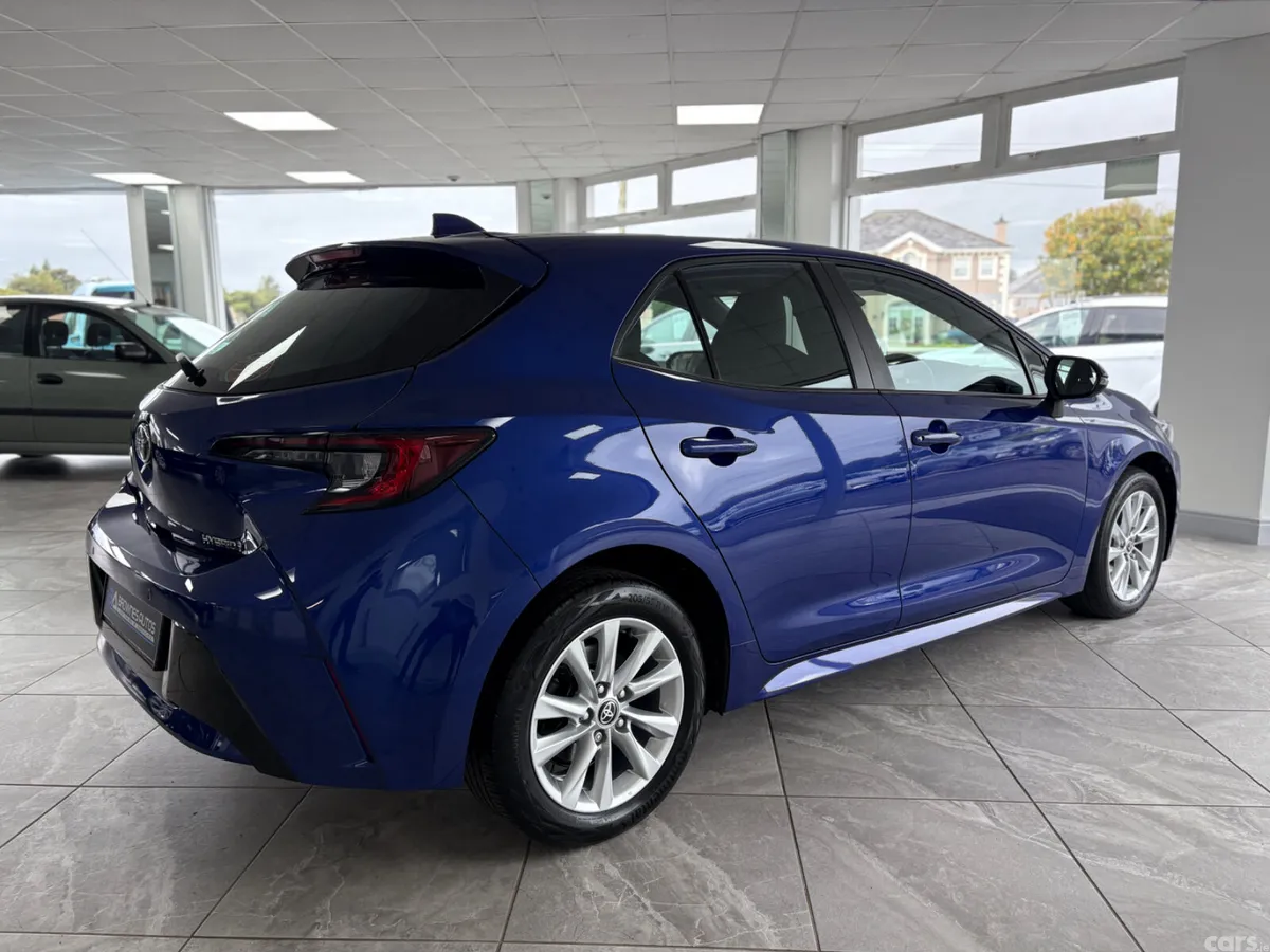 Toyota Corolla Hatchback, Petrol Hybrid, 2023, Blue