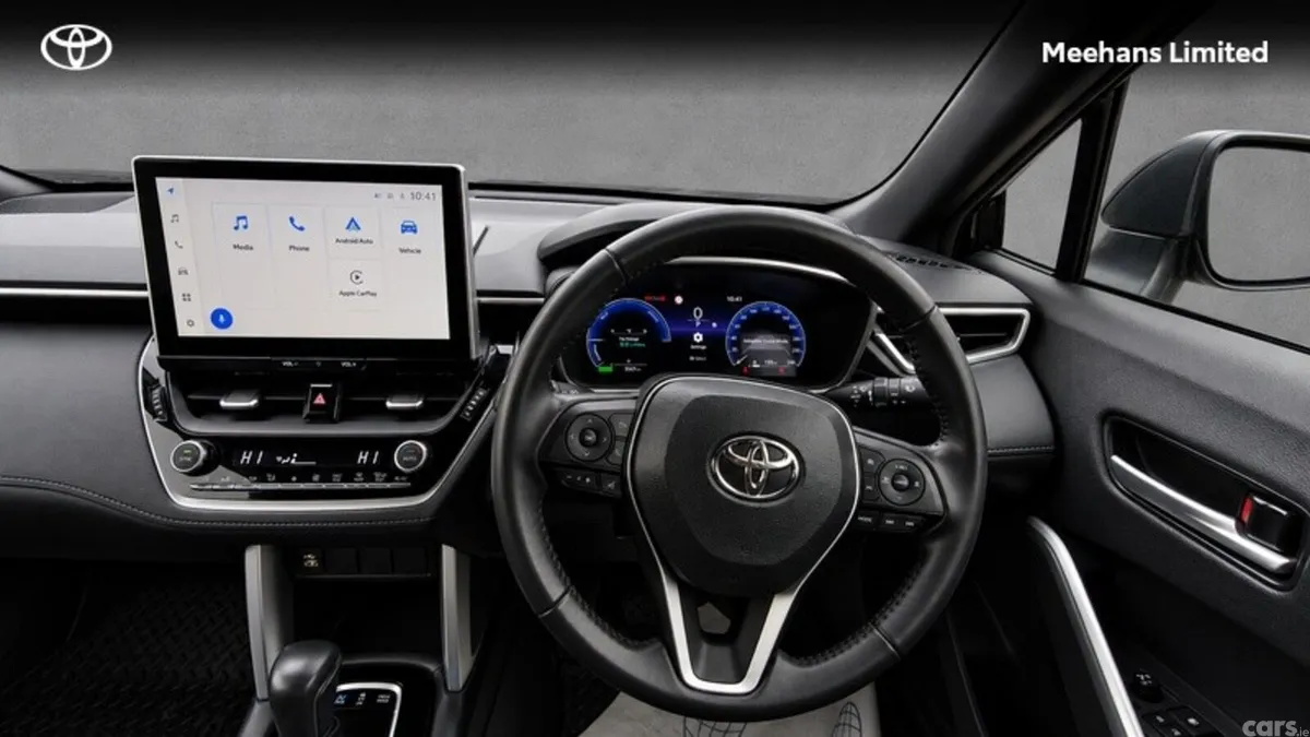 Toyota Corolla Cross Hatchback, Petrol Hybrid, 2023, Black