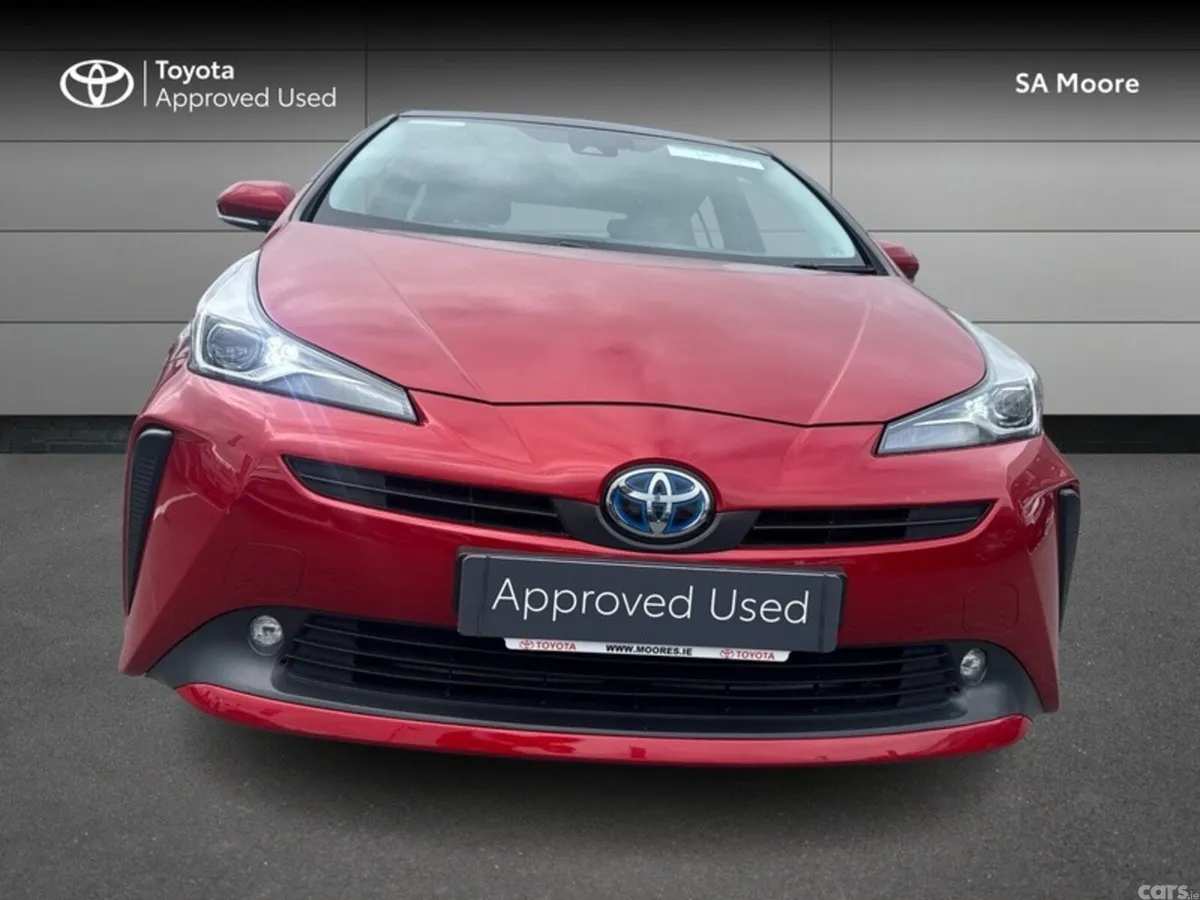 Toyota Prius Hatchback, Petrol Hybrid, 2020, Red