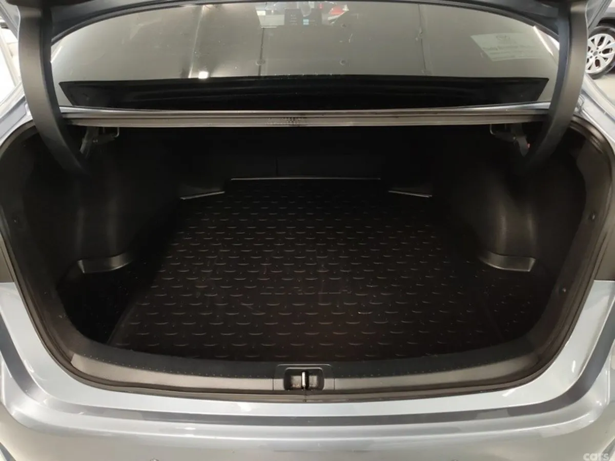 Toyota Corolla Saloon, Petrol Hybrid, 2023, Grey