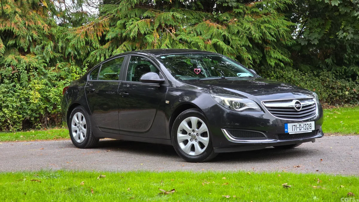Opel Insignia Saloon, Diesel, 2017, Black