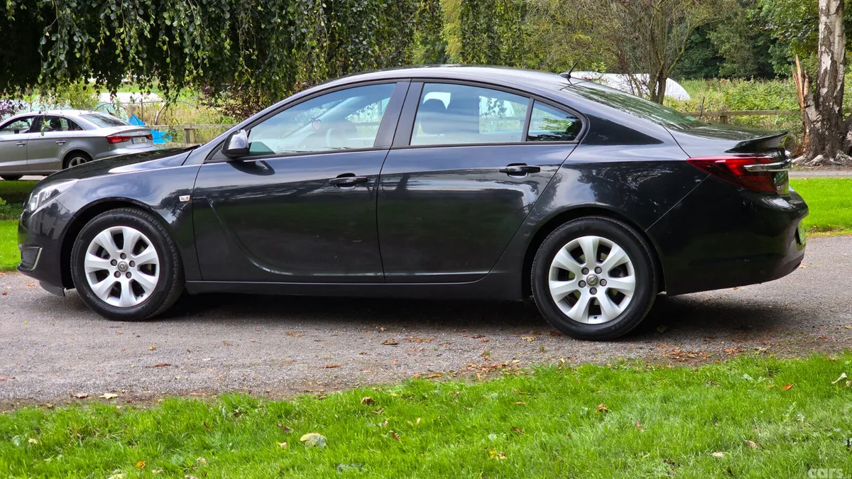 Opel Insignia Saloon, Diesel, 2017, Black