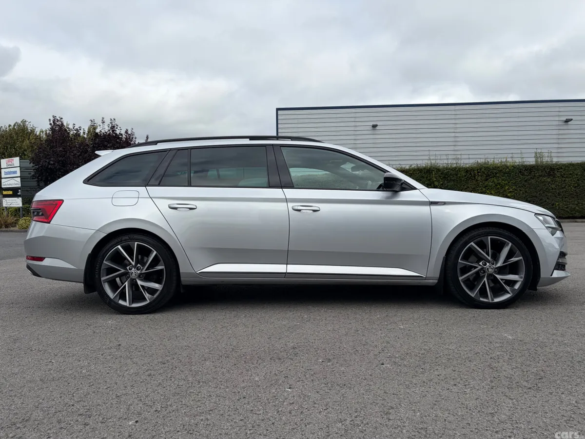 Skoda Superb Estate, Diesel, 2022, Grey