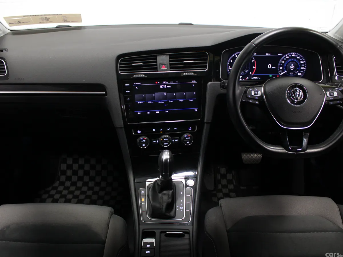 Volkswagen Golf Hatchback, Petrol, 2018, Gold