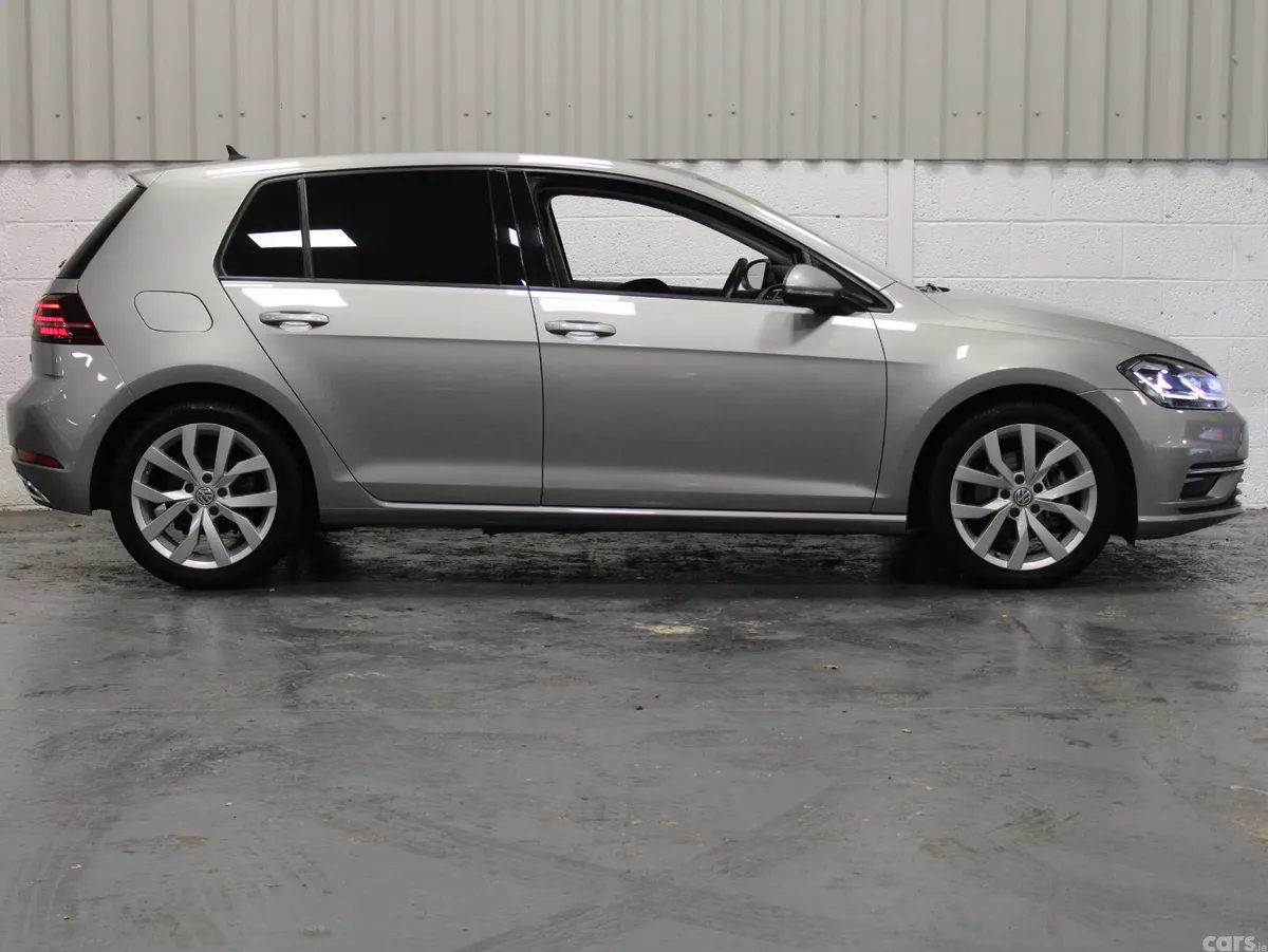 Volkswagen Golf Hatchback, Petrol, 2018, Gold