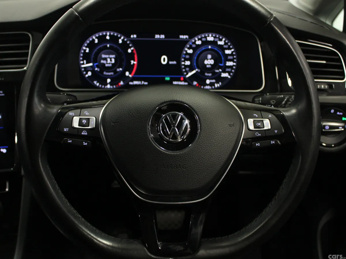 Volkswagen Golf Hatchback, Petrol, 2018, Gold