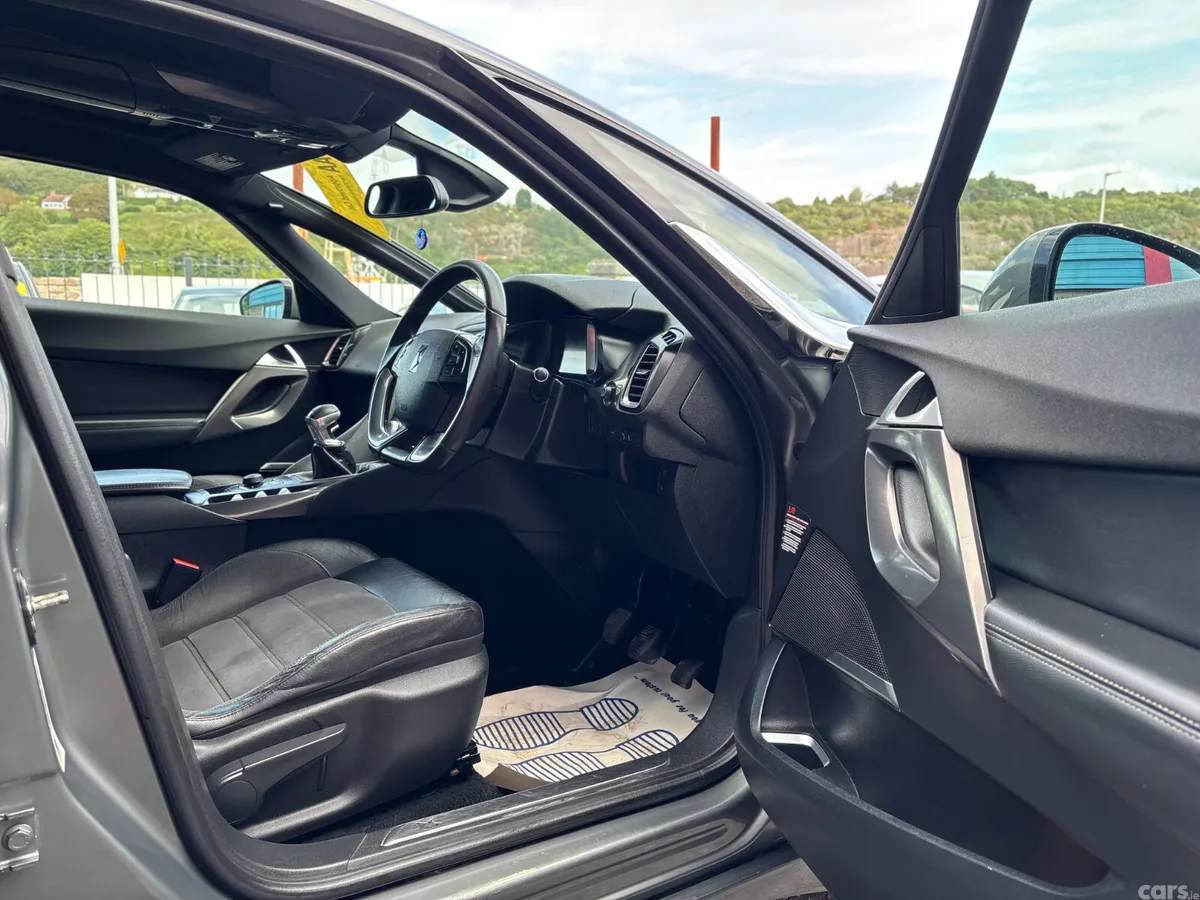 Citroen DS 5 Hatchback, Diesel, 2013, Grey
