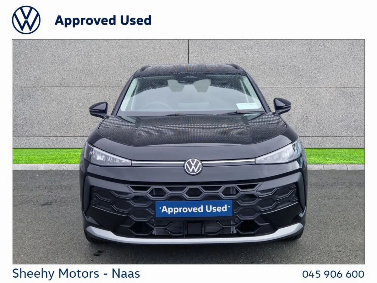 Volkswagen T-Roc SUV, Petrol, 2026, Black