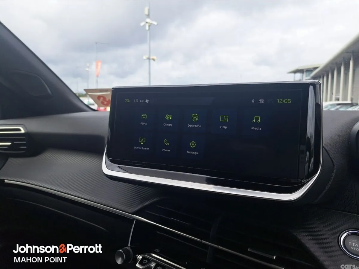 Peugeot 2008 MPV, Petrol Hybrid, 2026, Grey