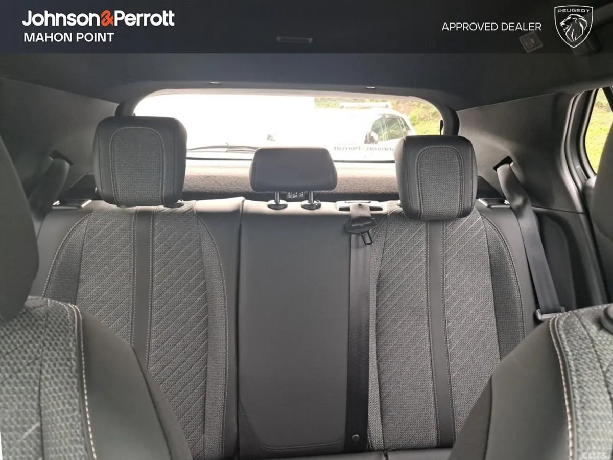 Peugeot 2008 MPV, Petrol Hybrid, 2026, Grey