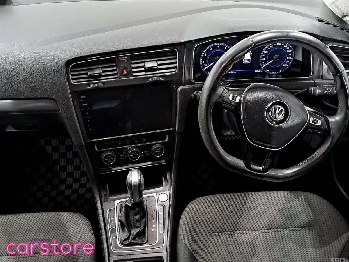 Volkswagen Golf Hatchback, Petrol, 2019, Silver