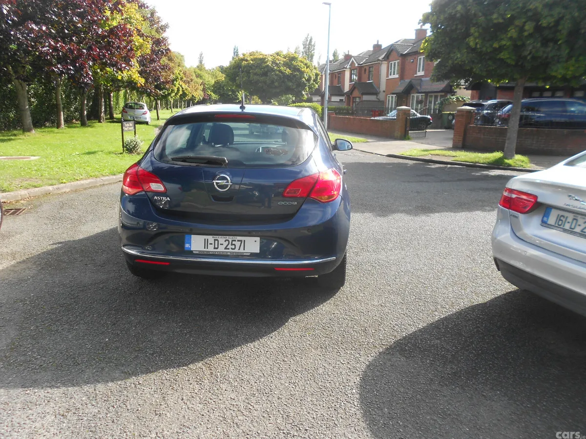 Opel Astra Hatchback, Diesel, 2011, Blue