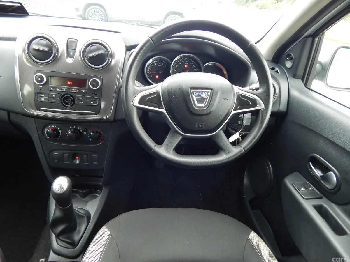 Dacia Sandero Stepway Hatchback, Diesel, 2017, White