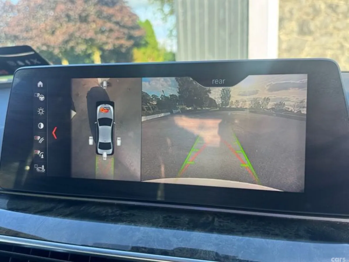 BMW 5-Series Saloon, Petrol Plug-in Hybrid, 2019, White