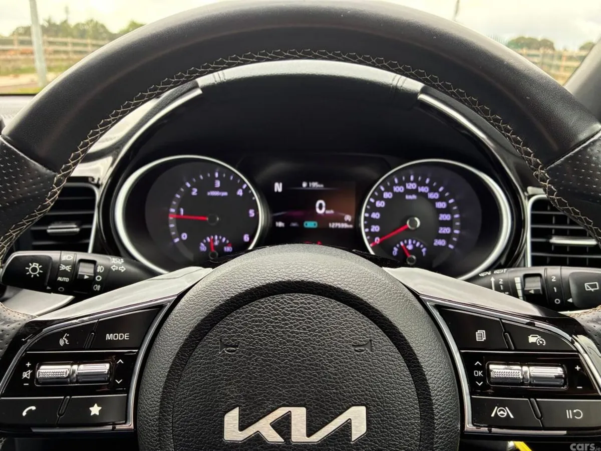 Kia Ceed Hatchback, Diesel Hybrid, 2022, Grey