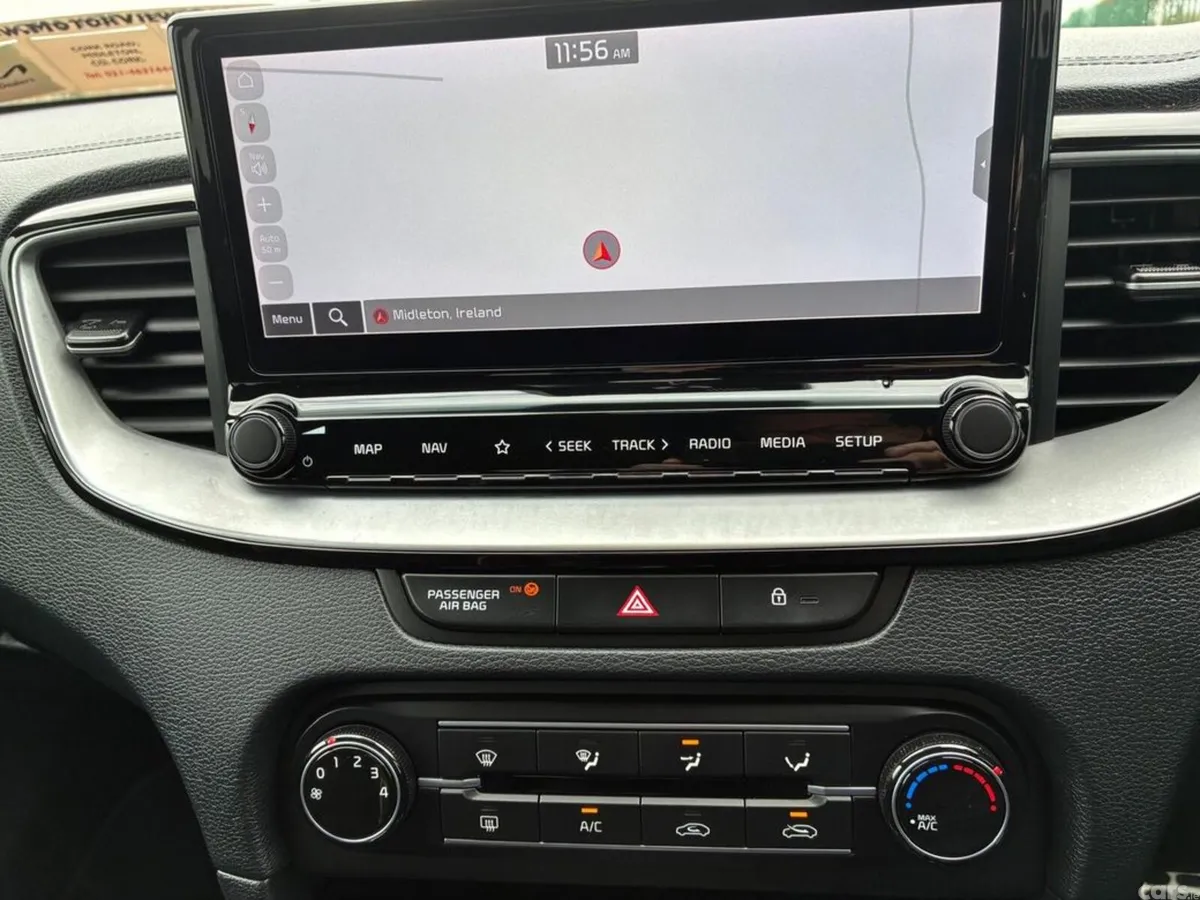 Kia Ceed Hatchback, Diesel Hybrid, 2022, Grey