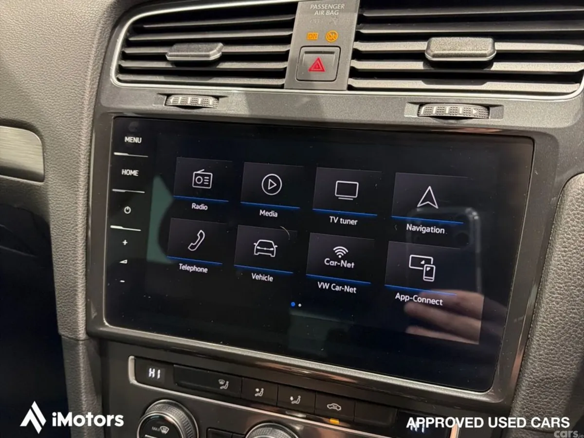 Volkswagen Golf Hatchback, Petrol, 2019, White