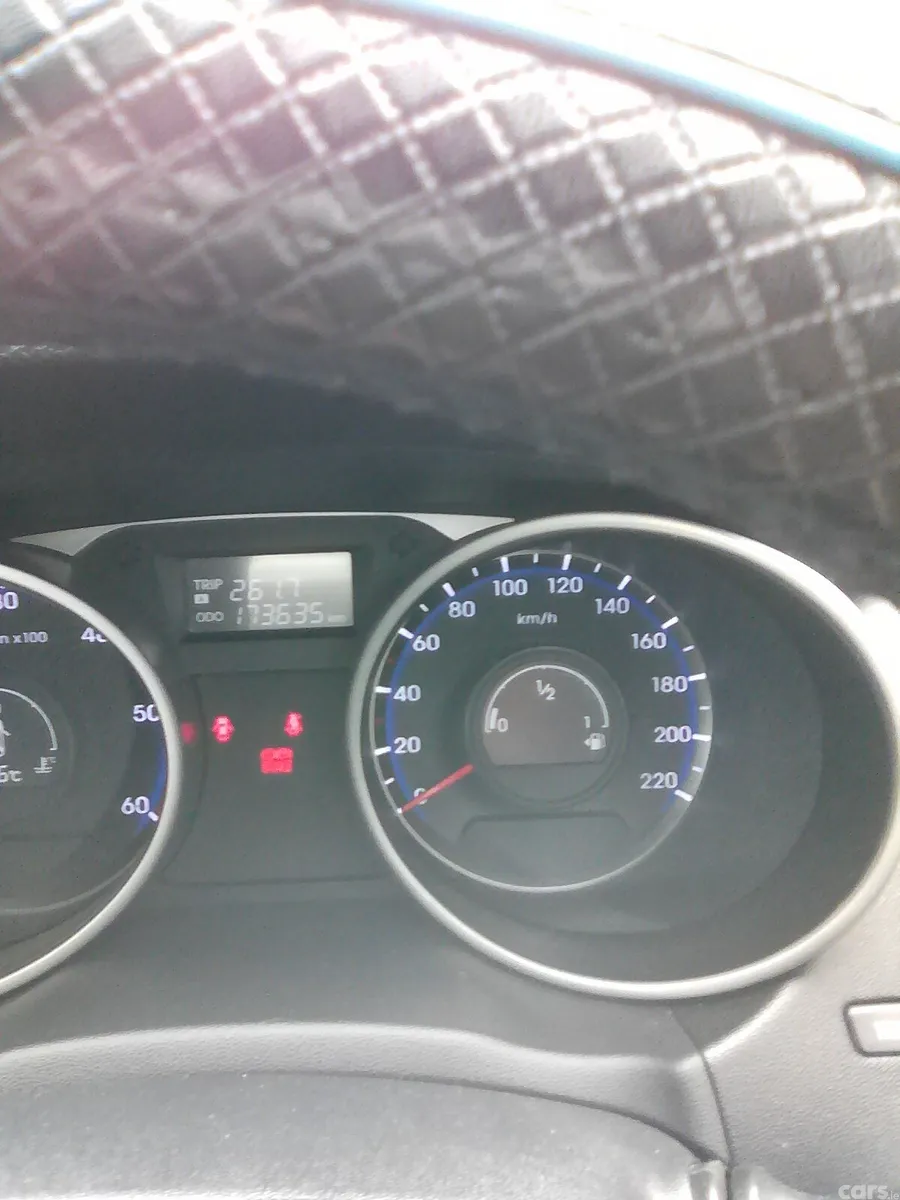 Hyundai ix35 SUV, Diesel, 2013, Silver