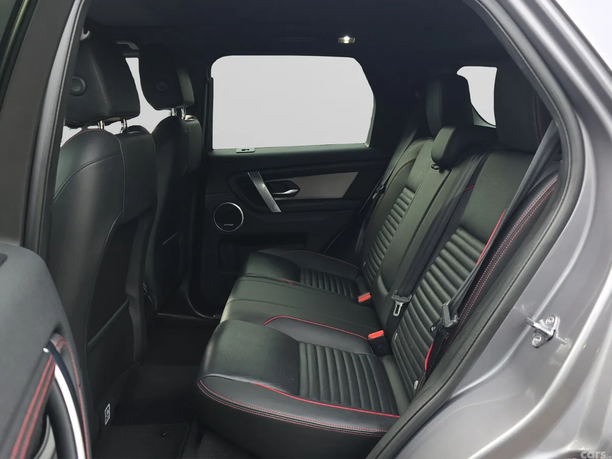 Land Rover Discovery SUV, Petrol Hybrid, 2022, Grey